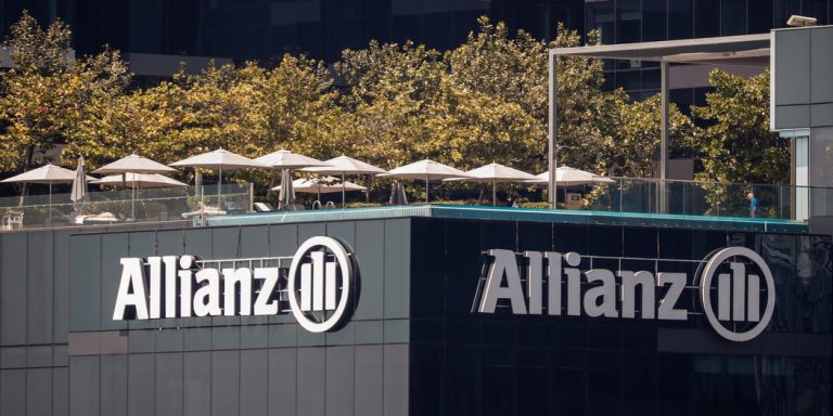 Europe’s Largest Insurance Company to Cut Hundreds of Jobs Due to Aggressive AI Adoption