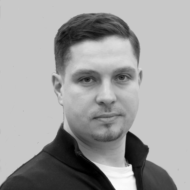 Why Ukrainians Keep Cash at Home and How This Money Could Power the Economy and Defense